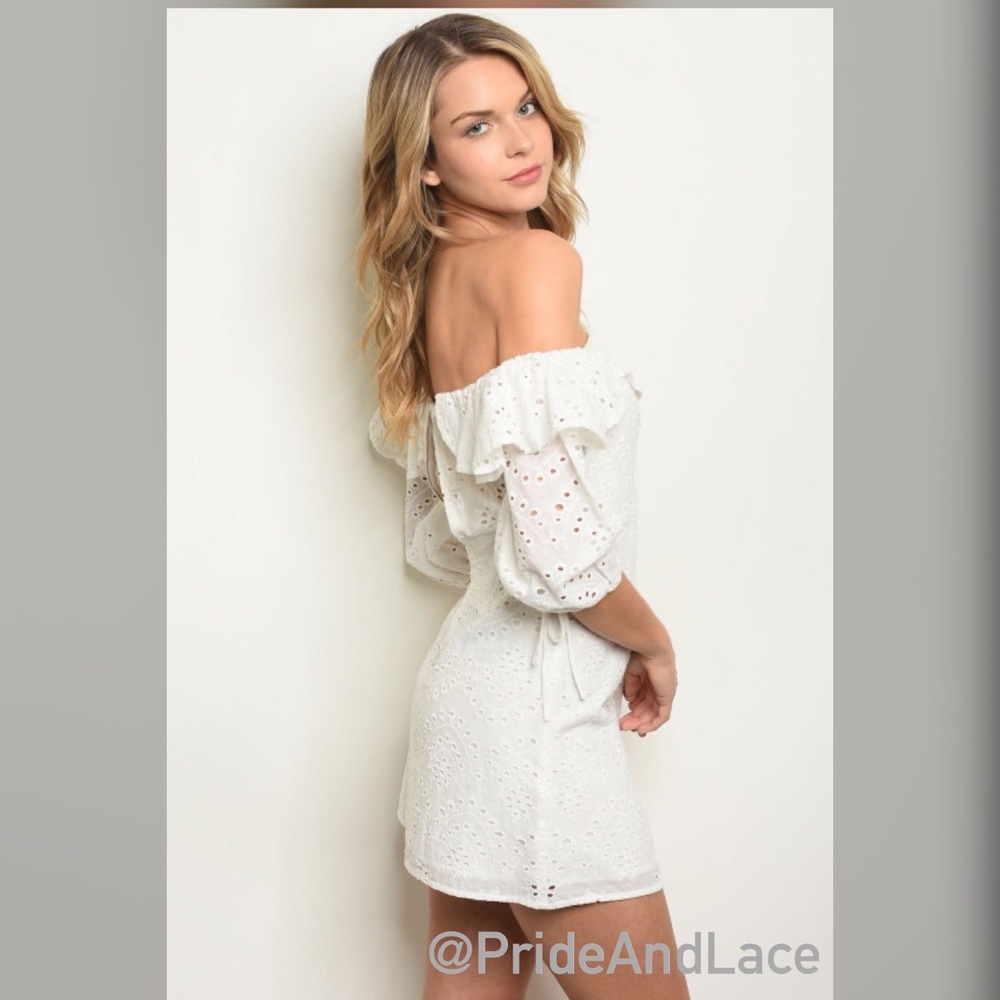 LAST 1️⃣ 🌟Off White Off the Shoulder Dress🌟 - Picture 2 of 2